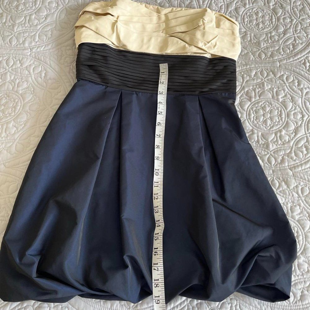 BCBGMAXAZRIA Cream Black Navy Bubble Night Out Dress size 10 - Picture 7 of 11